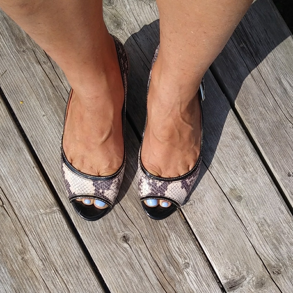 Faux Snake Skin Peep Toe Kitten Sandals
